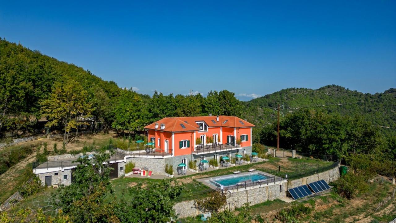 Agriturismo Cascina Trevo Spotorno Buitenkant foto