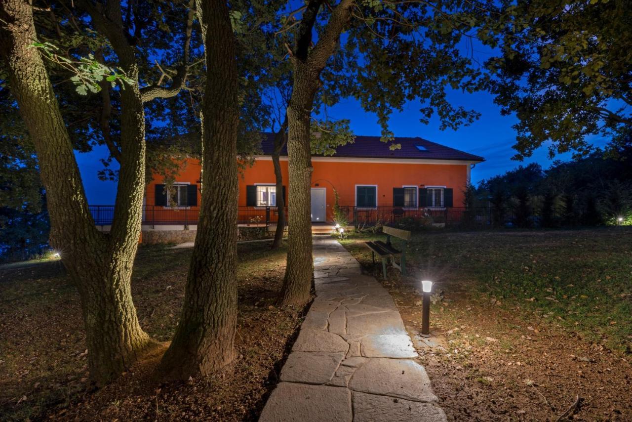 Agriturismo Cascina Trevo Spotorno Buitenkant foto