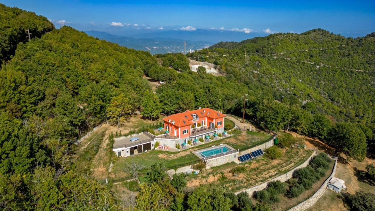 Agriturismo Cascina Trevo Spotorno Buitenkant foto