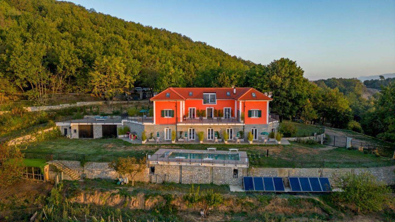 Agriturismo Cascina Trevo Spotorno Buitenkant foto